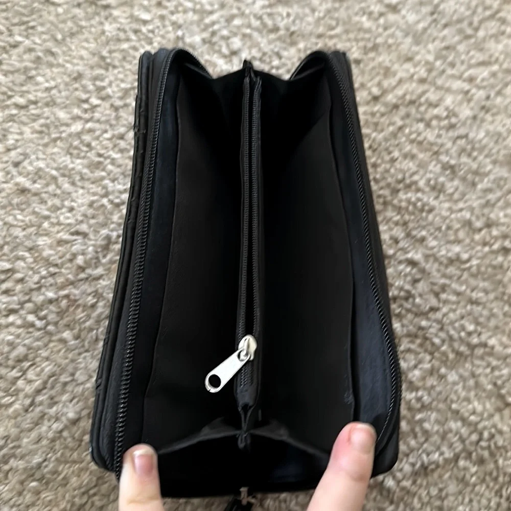 Kenneth Cole REACTION Black Faux Leather Wallet